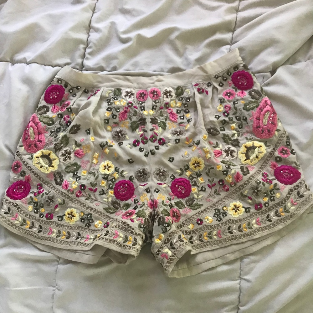 Haute Hippie floral embroidered shorts